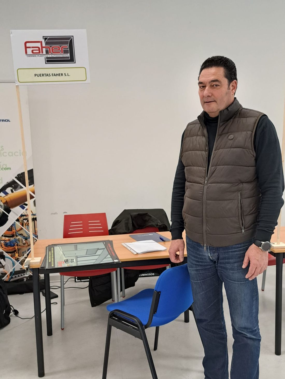 6e8916fa a567 45b9 95e6 377c3c7f84a7