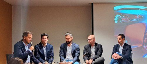 93aa21e3 c7f9 405a ab9e 391b09a22f24