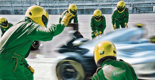 Werwirsind2 RGBhKqMRpOSLT0zh 1280x1280