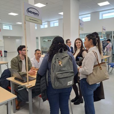 c40f5b83 d96e 43d7 8b14 092711d60d04